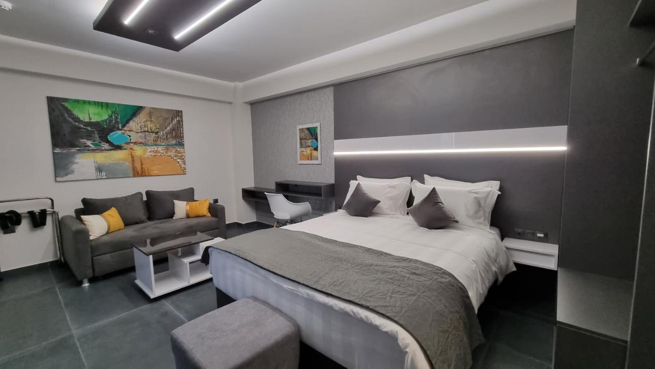 Luxsuites Ofrínion エクステリア 写真