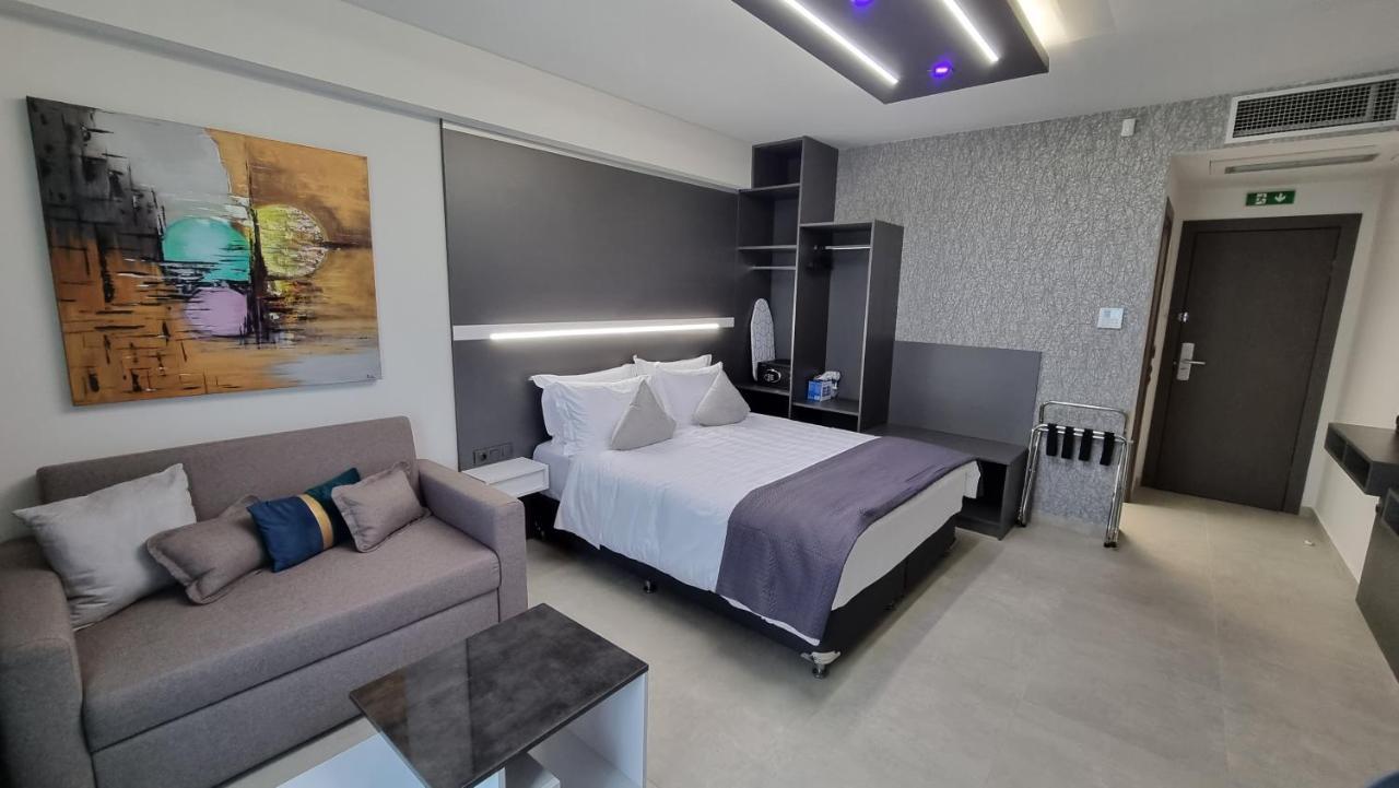 Luxsuites Ofrínion エクステリア 写真