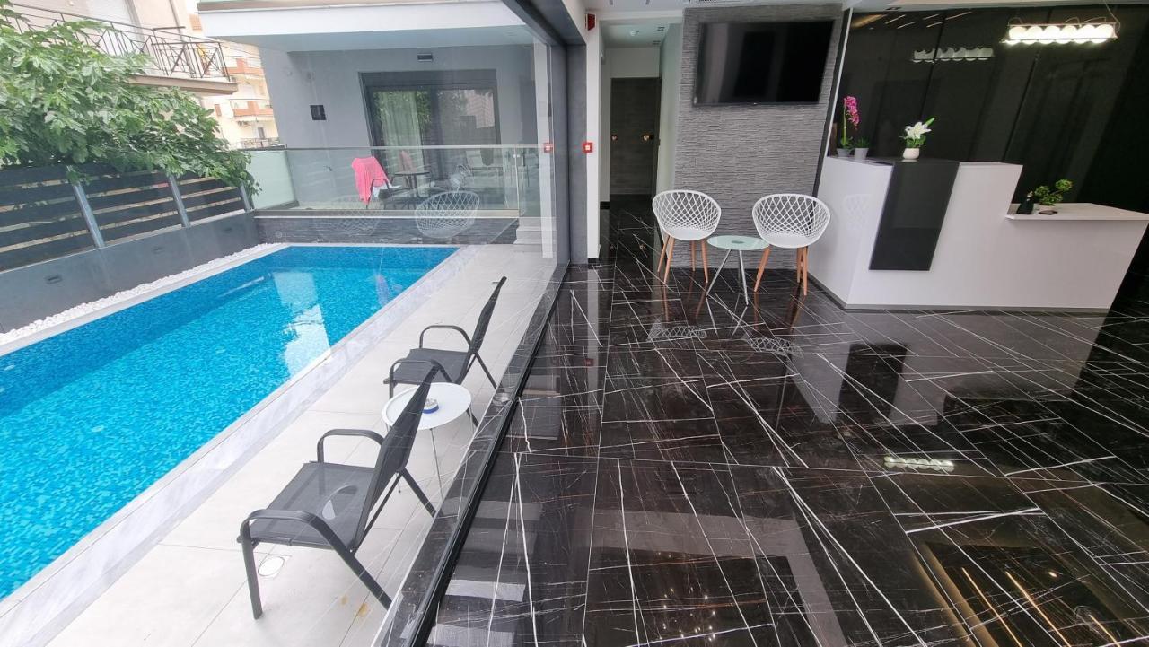 Luxsuites Ofrínion エクステリア 写真